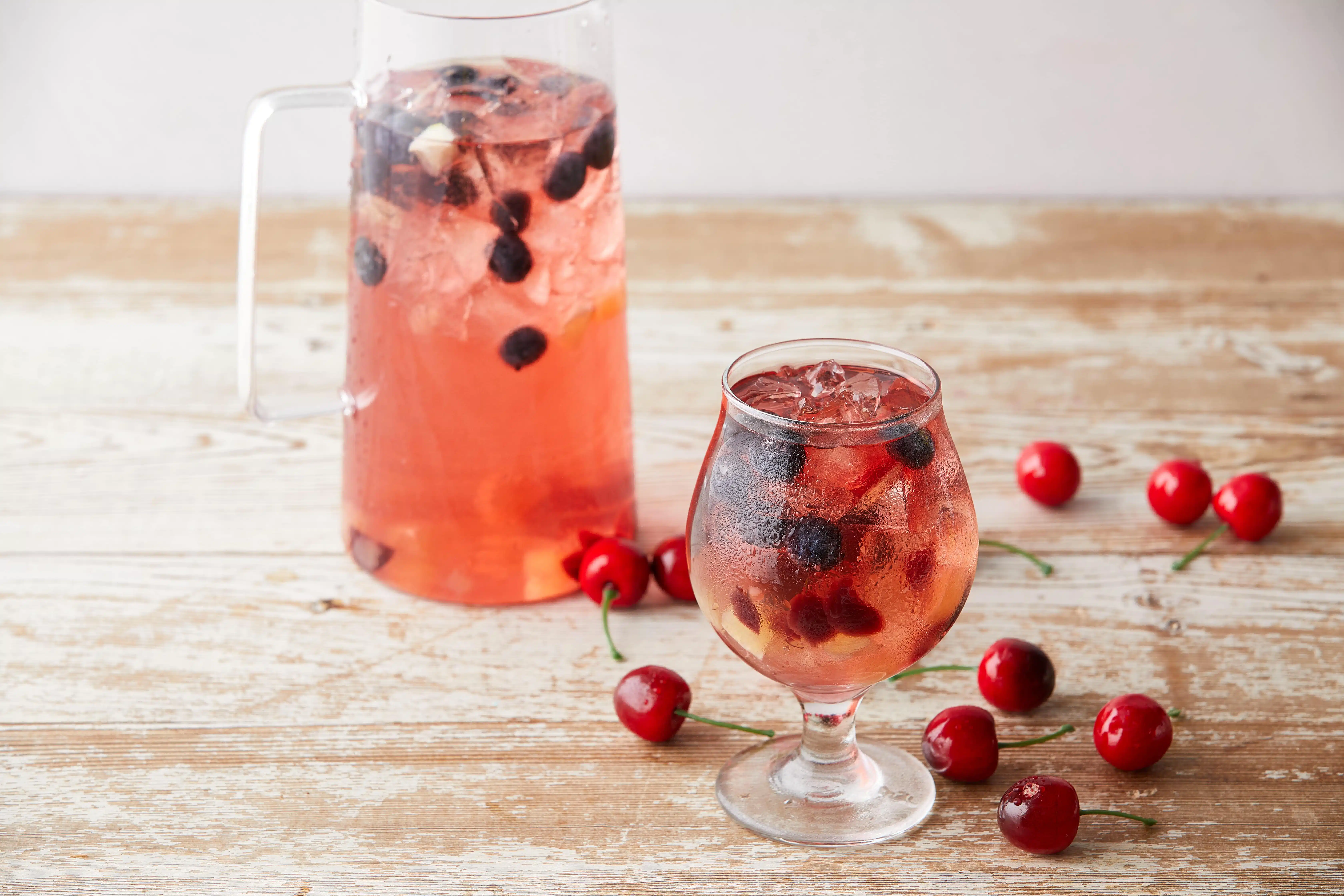 Cherry Sangria Moonshine Cocktail